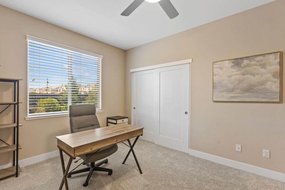 Detail Gallery Image 42 of 89 For 981 Dusty Stone Loop, Rocklin,  CA 95765 - 5 Beds | 5 Baths