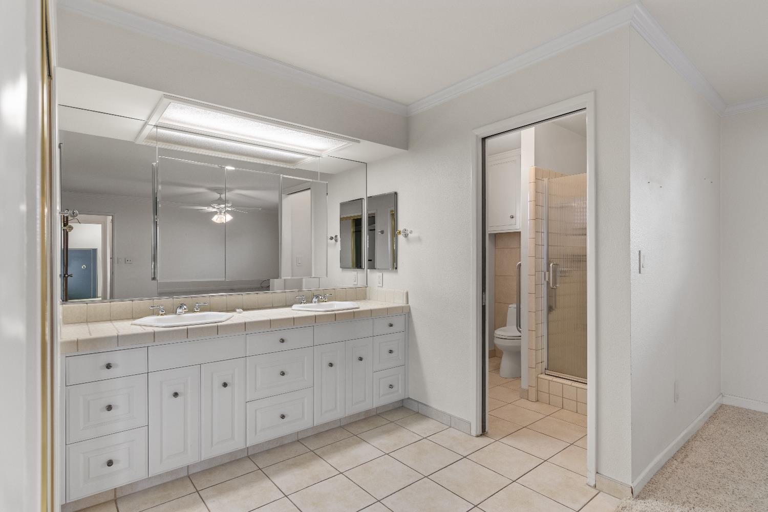 Detail Gallery Image 28 of 41 For 1909 Rockford Ave, Modesto,  CA 95355 - 3 Beds | 3 Baths