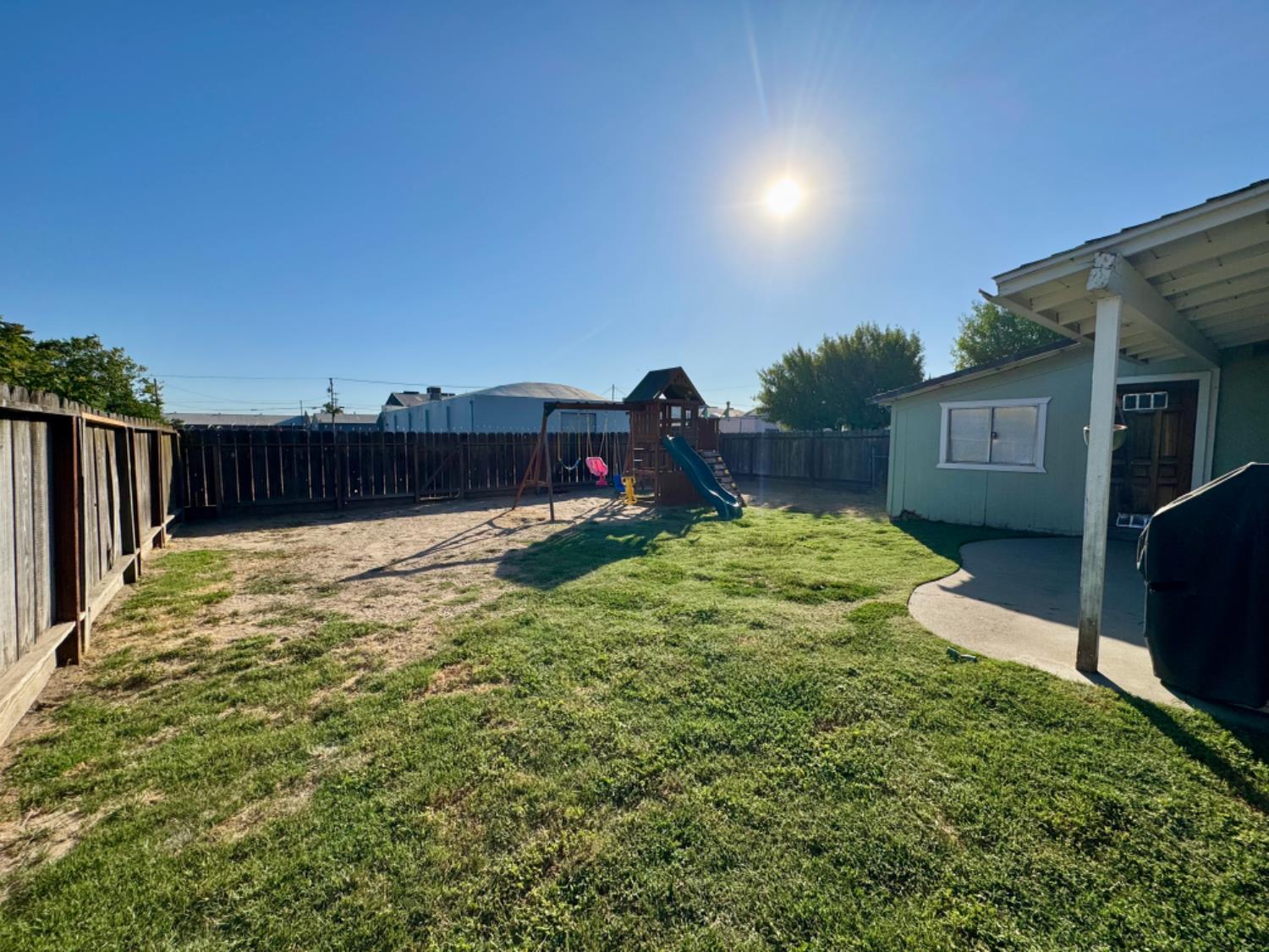 Detail Gallery Image 32 of 36 For 570 S Minaret Ave, Turlock,  CA 95380 - 3 Beds | 1 Baths