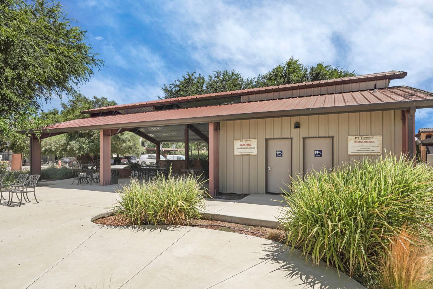 Detail Gallery Image 9 of 49 For 140 Ivy Ave #E 35,  Patterson,  CA 95363 - 2 Beds | 2 Baths