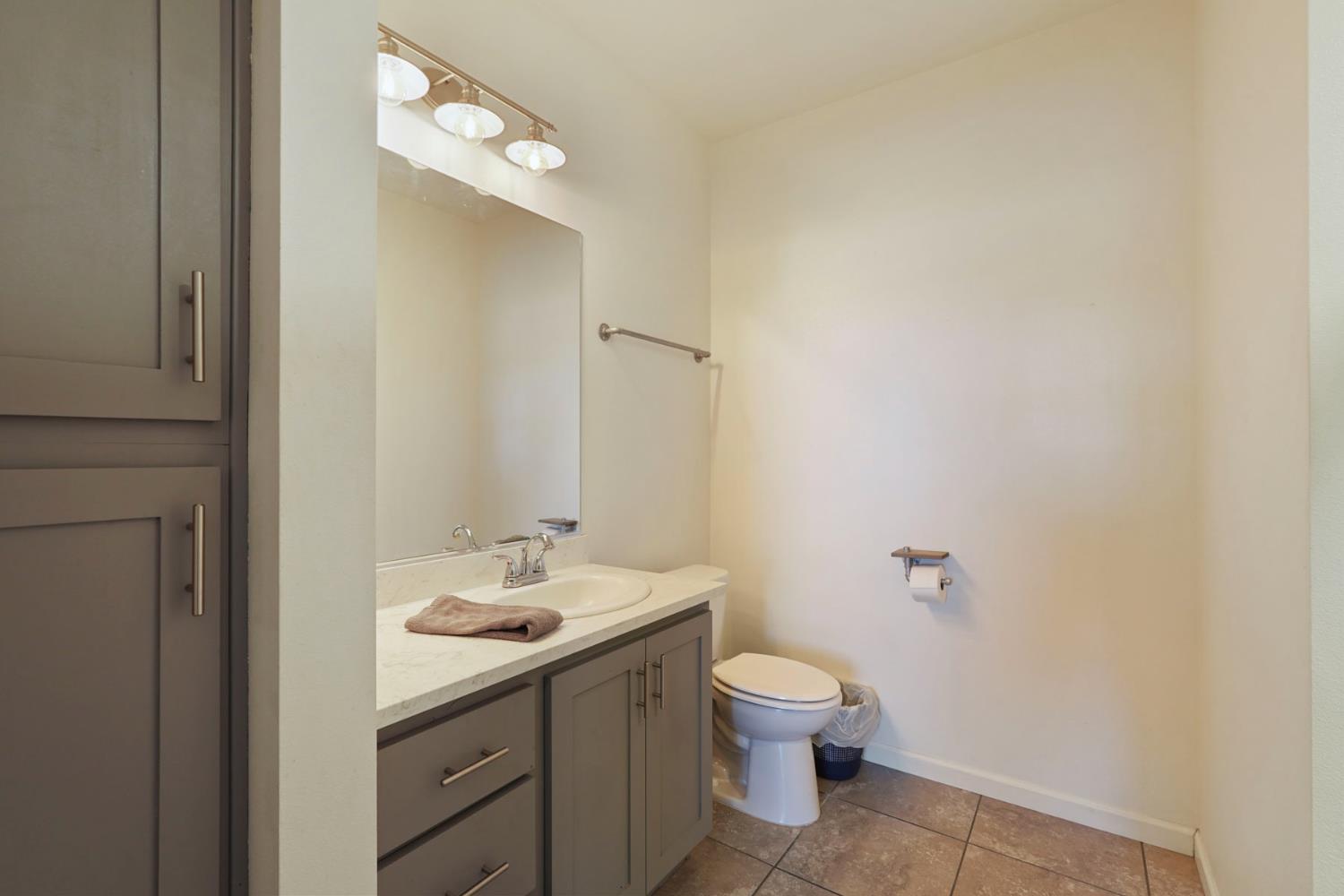 Detail Gallery Image 37 of 49 For 140 Ivy Ave #E 35,  Patterson,  CA 95363 - 2 Beds | 2 Baths