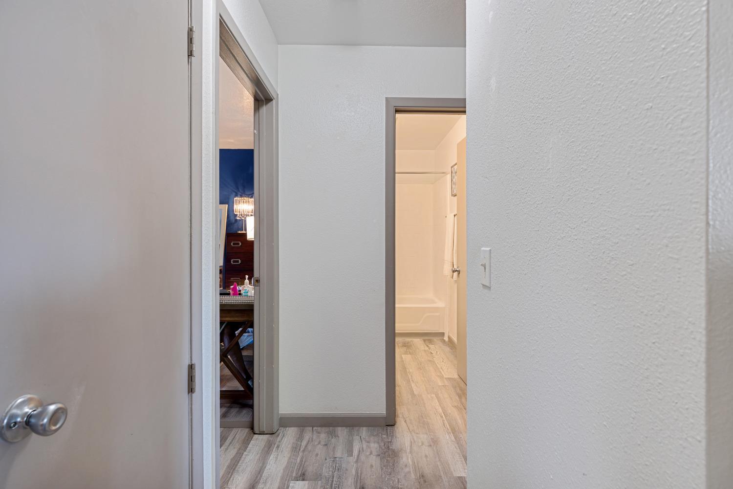 Detail Gallery Image 16 of 29 For 6415 Plymouth Rd, Stockton,  CA 95207 - 2 Beds | 1 Baths