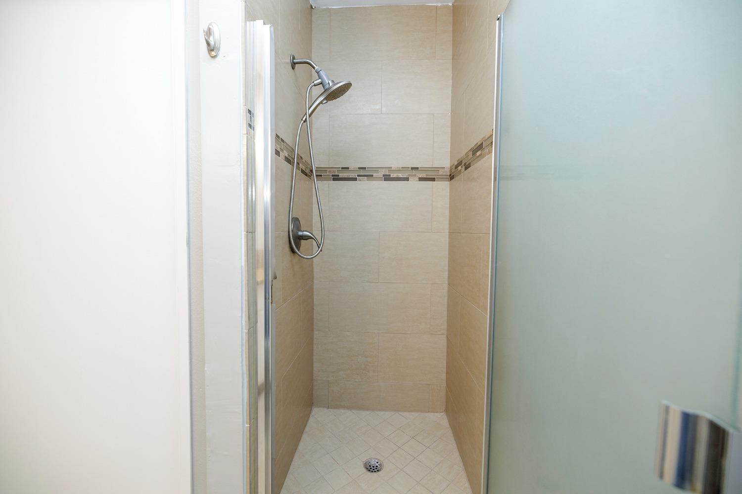 Detail Gallery Image 40 of 66 For 2404 San Domingo Way, Modesto,  CA 95355 - 3 Beds | 2 Baths