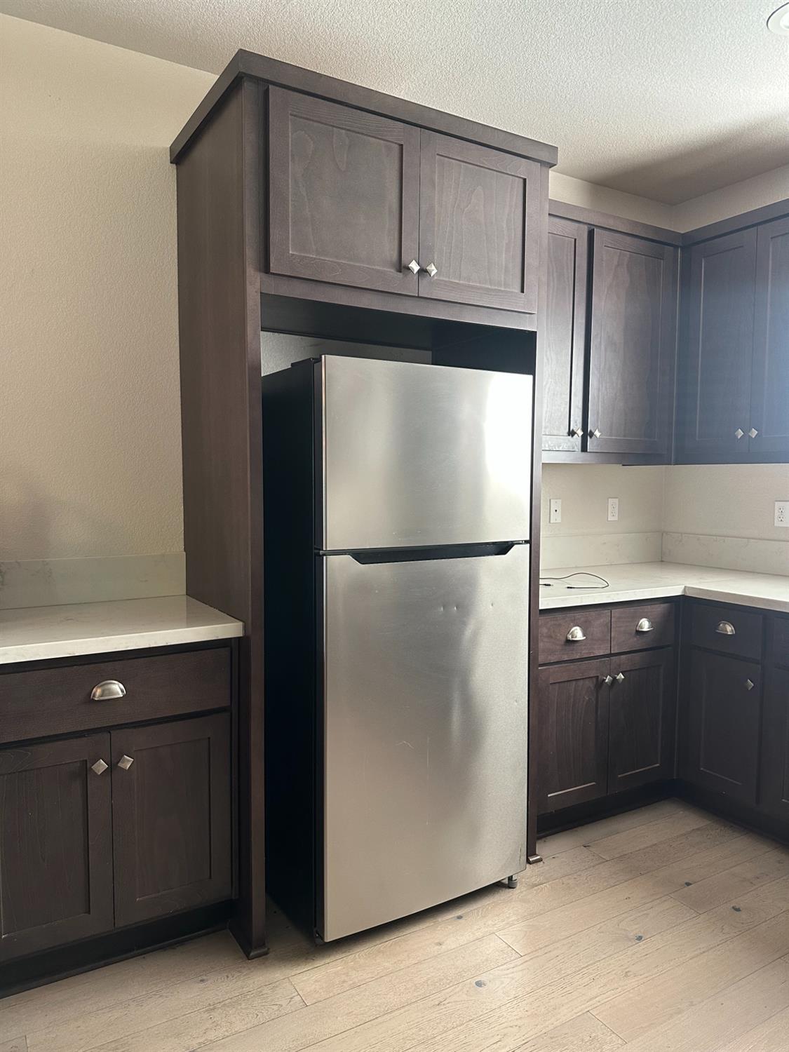 Detail Gallery Image 14 of 15 For 600 Valley View Dr, Oakdale,  CA 95361 - 3 Beds | 2 Baths