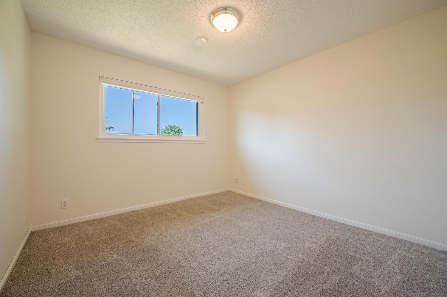 Detail Gallery Image 28 of 46 For 2601 Hoover Ct, Merced,  CA 95340 - 3 Beds | 1/1 Baths