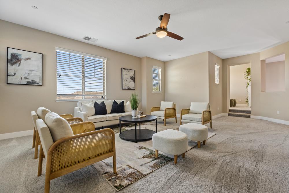 Detail Gallery Image 39 of 89 For 981 Dusty Stone Loop, Rocklin,  CA 95765 - 5 Beds | 5 Baths