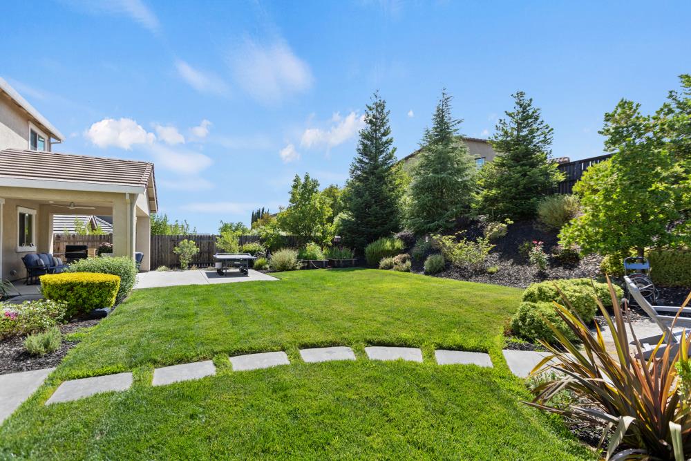 Detail Gallery Image 66 of 89 For 981 Dusty Stone Loop, Rocklin,  CA 95765 - 5 Beds | 5 Baths