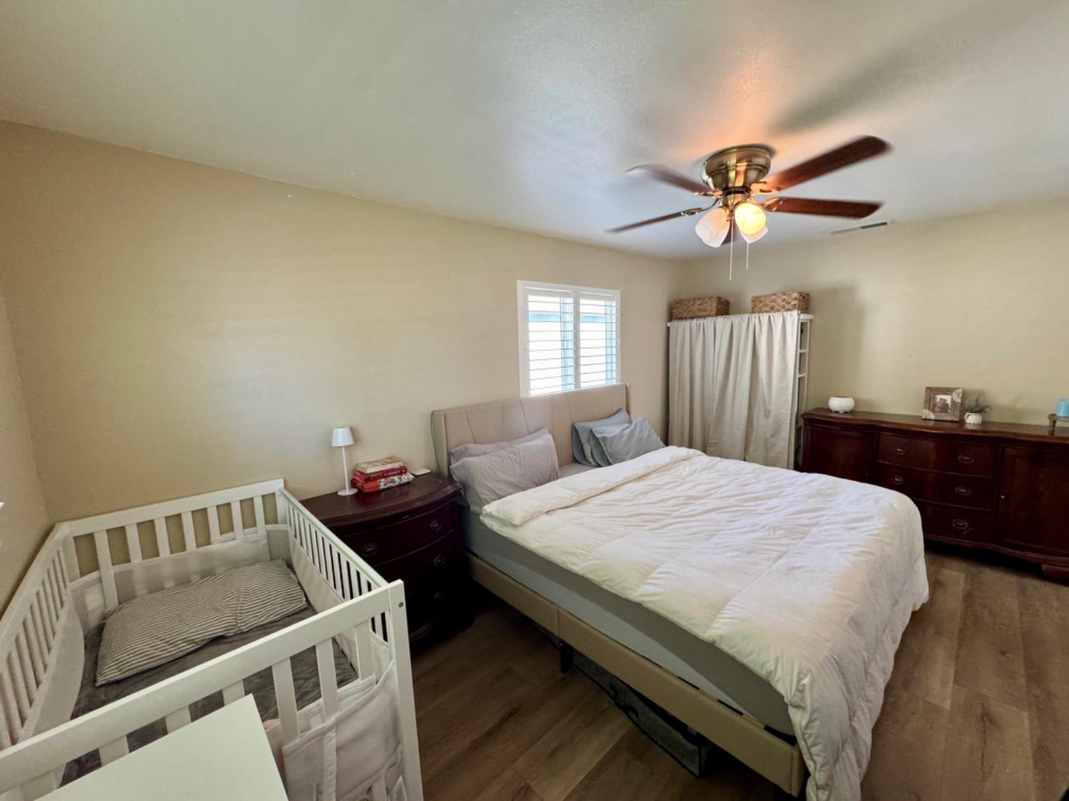 Detail Gallery Image 28 of 36 For 570 S Minaret Ave, Turlock,  CA 95380 - 3 Beds | 1 Baths