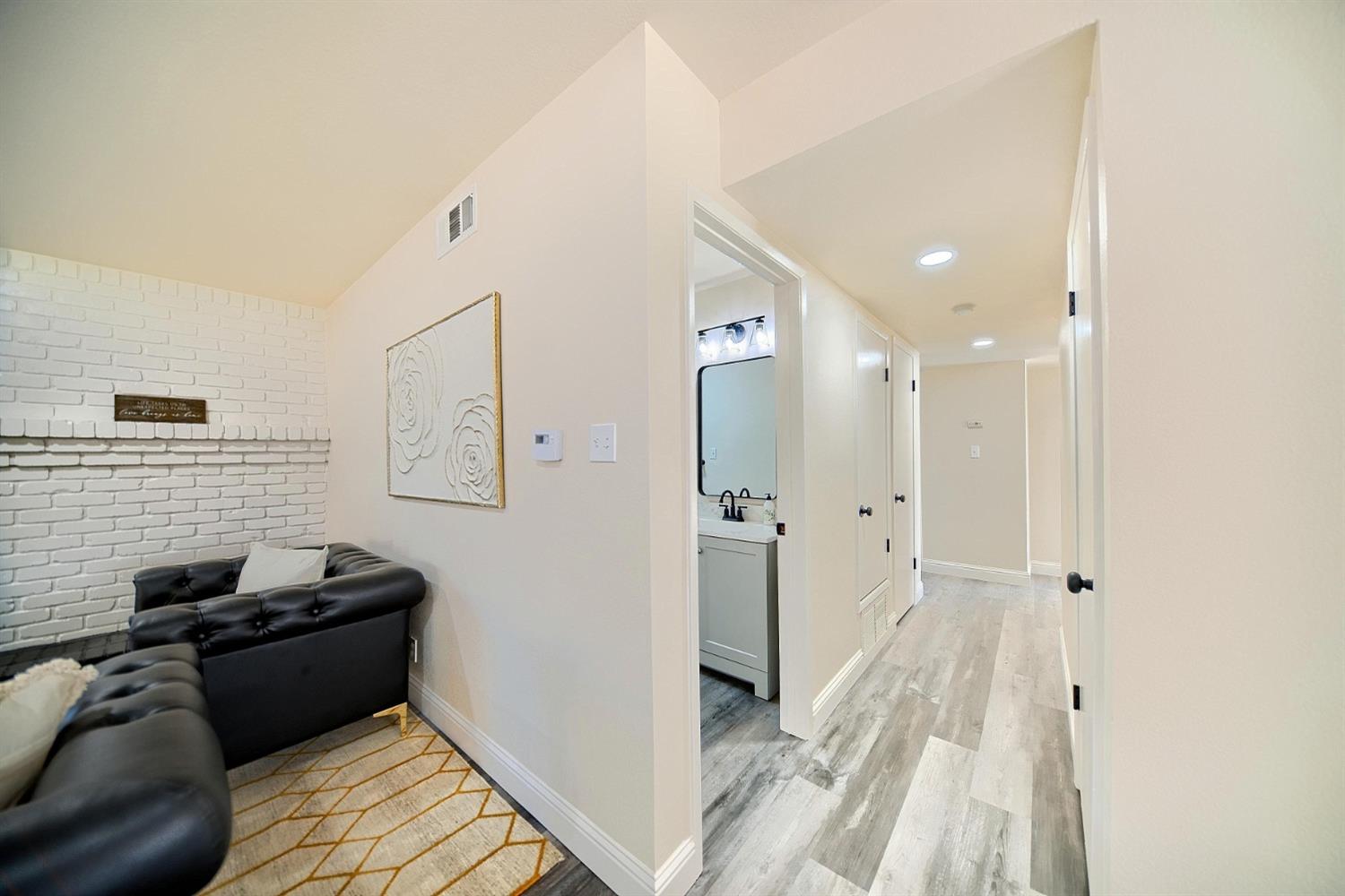 Detail Gallery Image 15 of 32 For 5416 Ridgeway Ave, Stockton,  CA 95207 - 4 Beds | 2 Baths