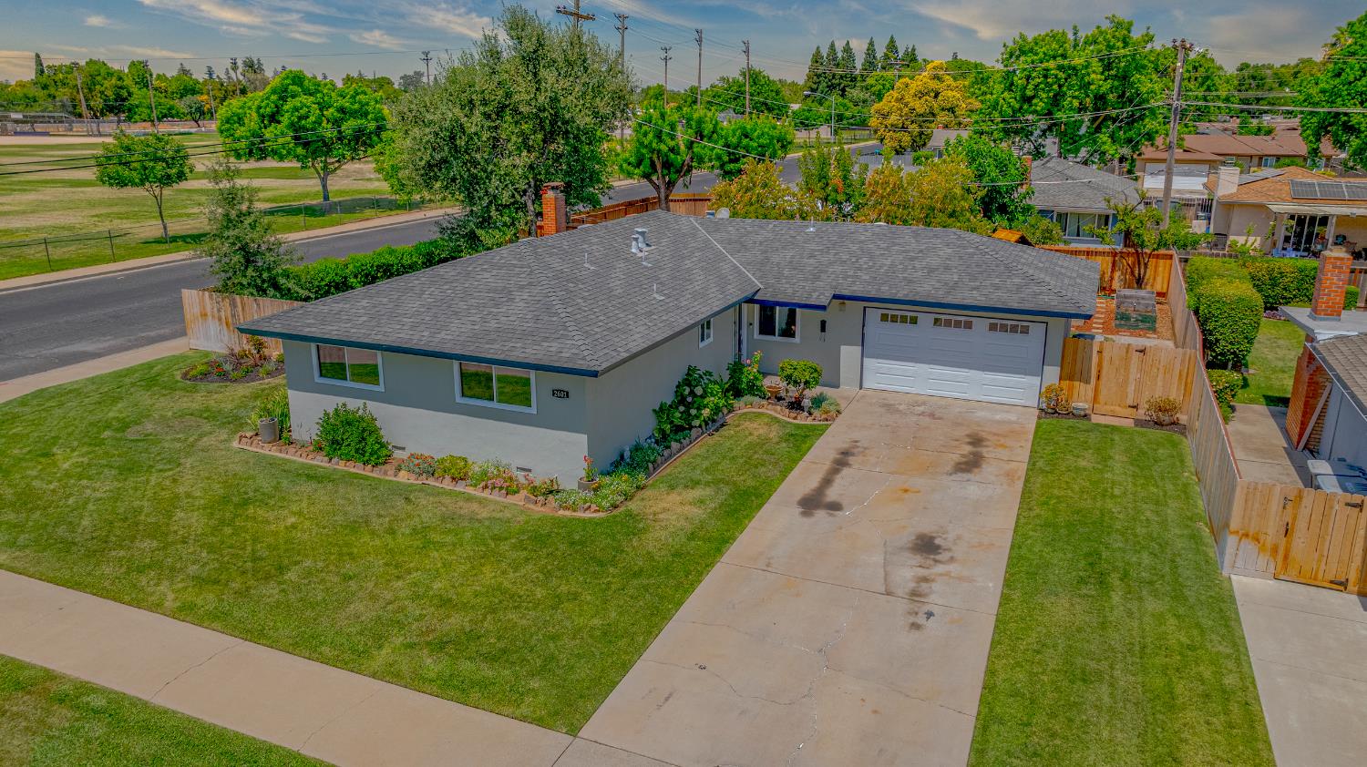 Detail Gallery Image 5 of 46 For 2601 Hoover Ct, Merced,  CA 95340 - 3 Beds | 1/1 Baths