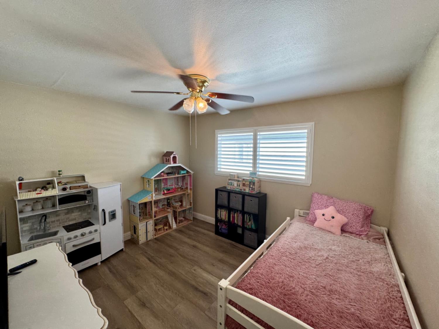 Detail Gallery Image 25 of 36 For 570 S Minaret Ave, Turlock,  CA 95380 - 3 Beds | 1 Baths