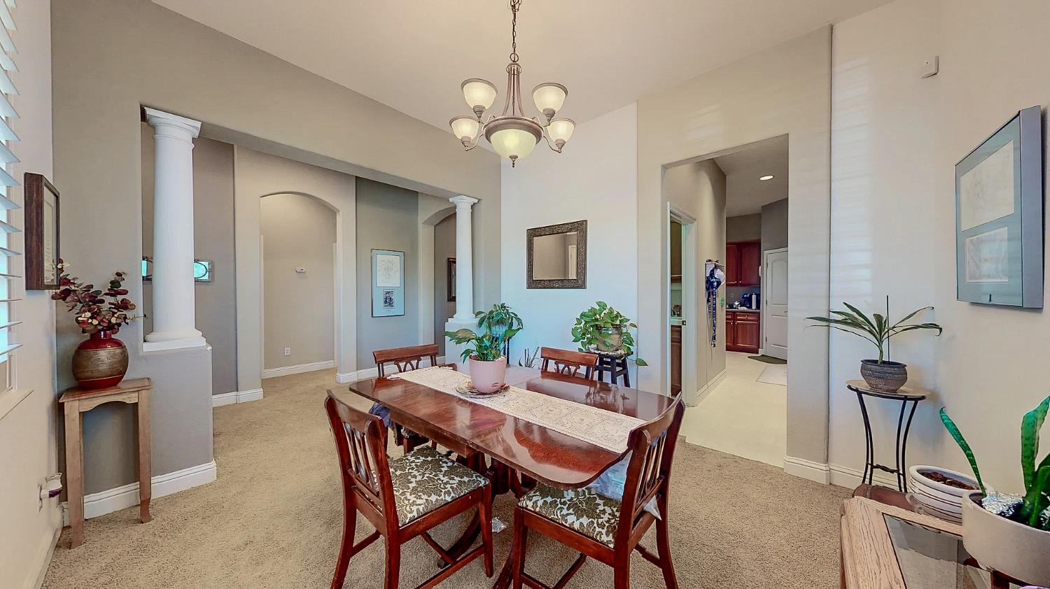 Detail Gallery Image 6 of 29 For 1863 Vintage Cir, Oakdale,  CA 95361 - 3 Beds | 2 Baths