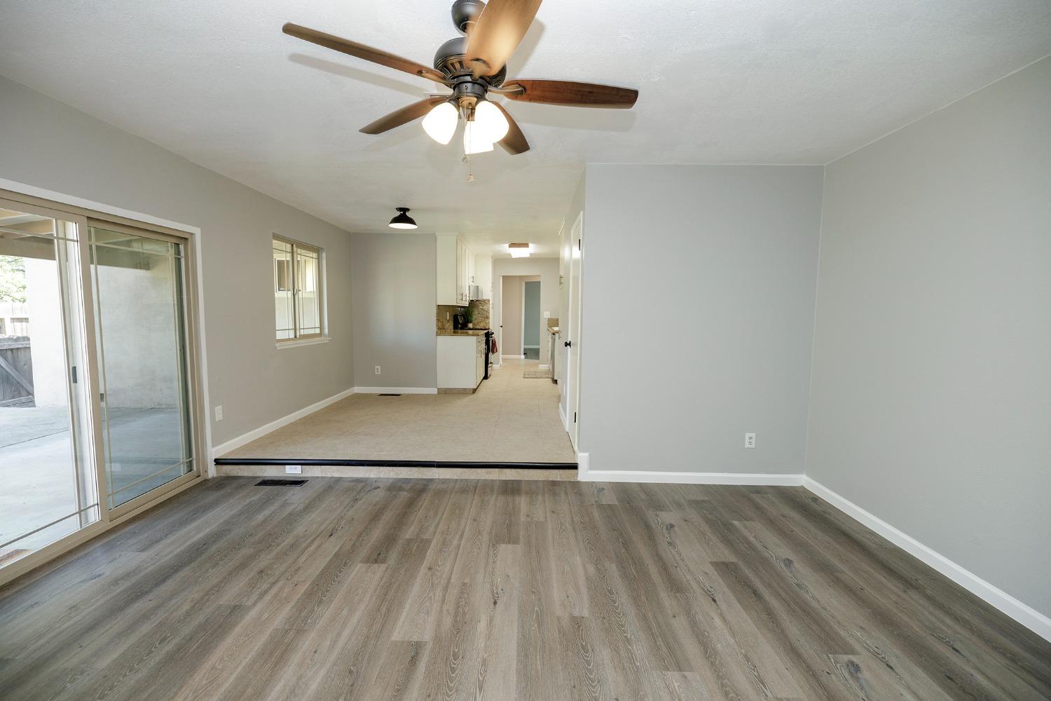 Detail Gallery Image 30 of 66 For 2404 San Domingo Way, Modesto,  CA 95355 - 3 Beds | 2 Baths