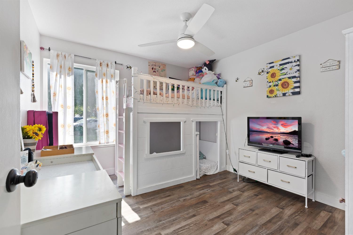Detail Gallery Image 9 of 18 For 3625 Brookline St, Modesto,  CA 95356 - 3 Beds | 2 Baths