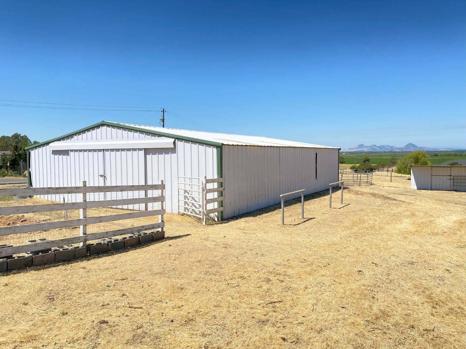 Detail Gallery Image 12 of 46 For 3091 Las Quintas Way, Marysville,  CA 95901 - 3 Beds | 2 Baths