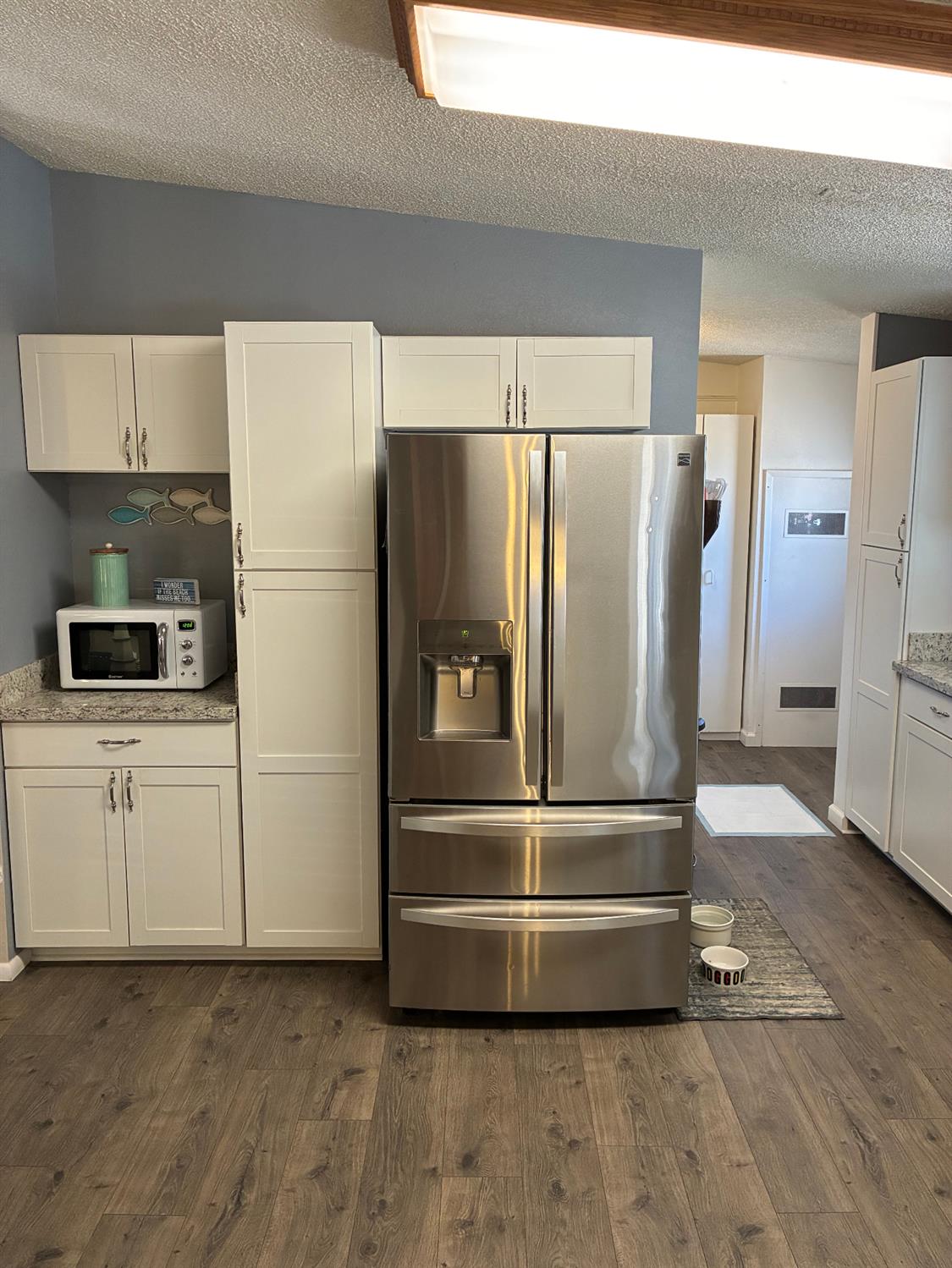 Detail Gallery Image 2 of 22 For 1500 Held Dr, Modesto,  CA 95355 - 3 Beds | 2 Baths
