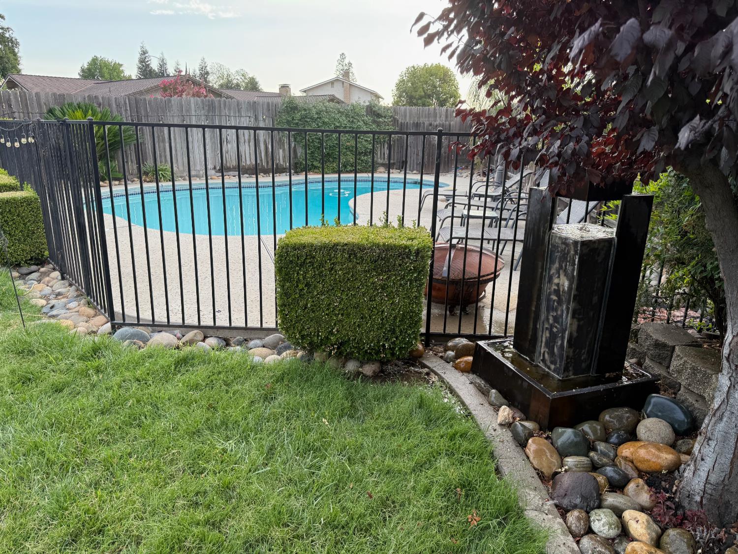 Detail Gallery Image 37 of 43 For 9853 Sleepy Hollow Ct, Stockton,  CA 95209 - 4 Beds | 2/1 Baths