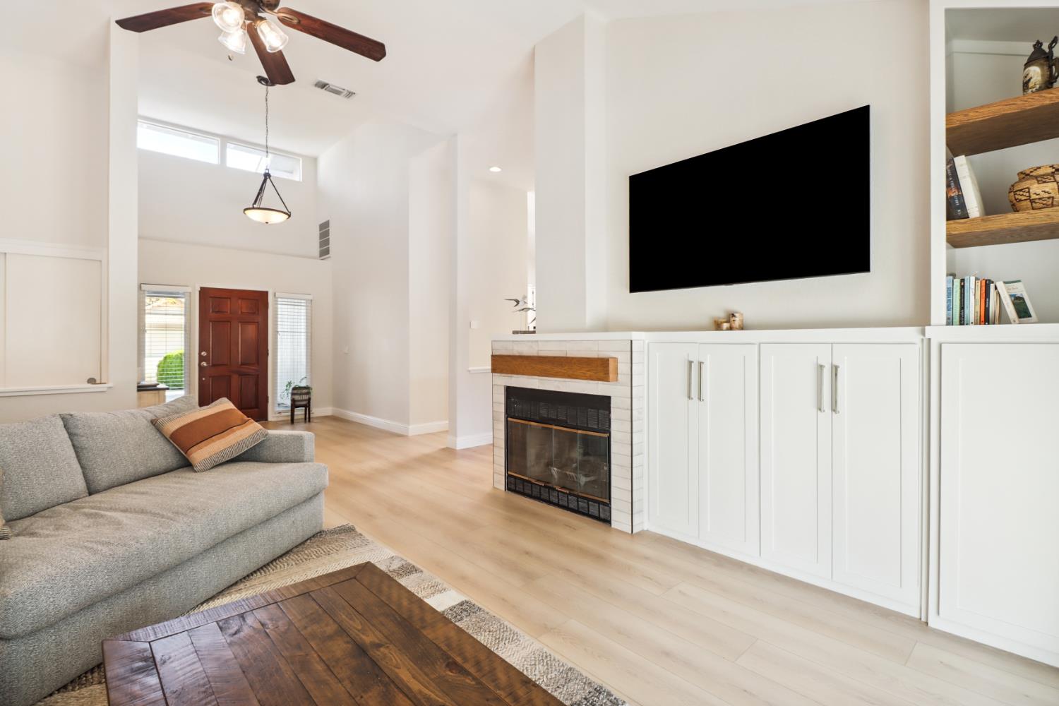 Detail Gallery Image 6 of 32 For 112 Orchard Ln, Winters,  CA 95694 - 4 Beds | 2 Baths
