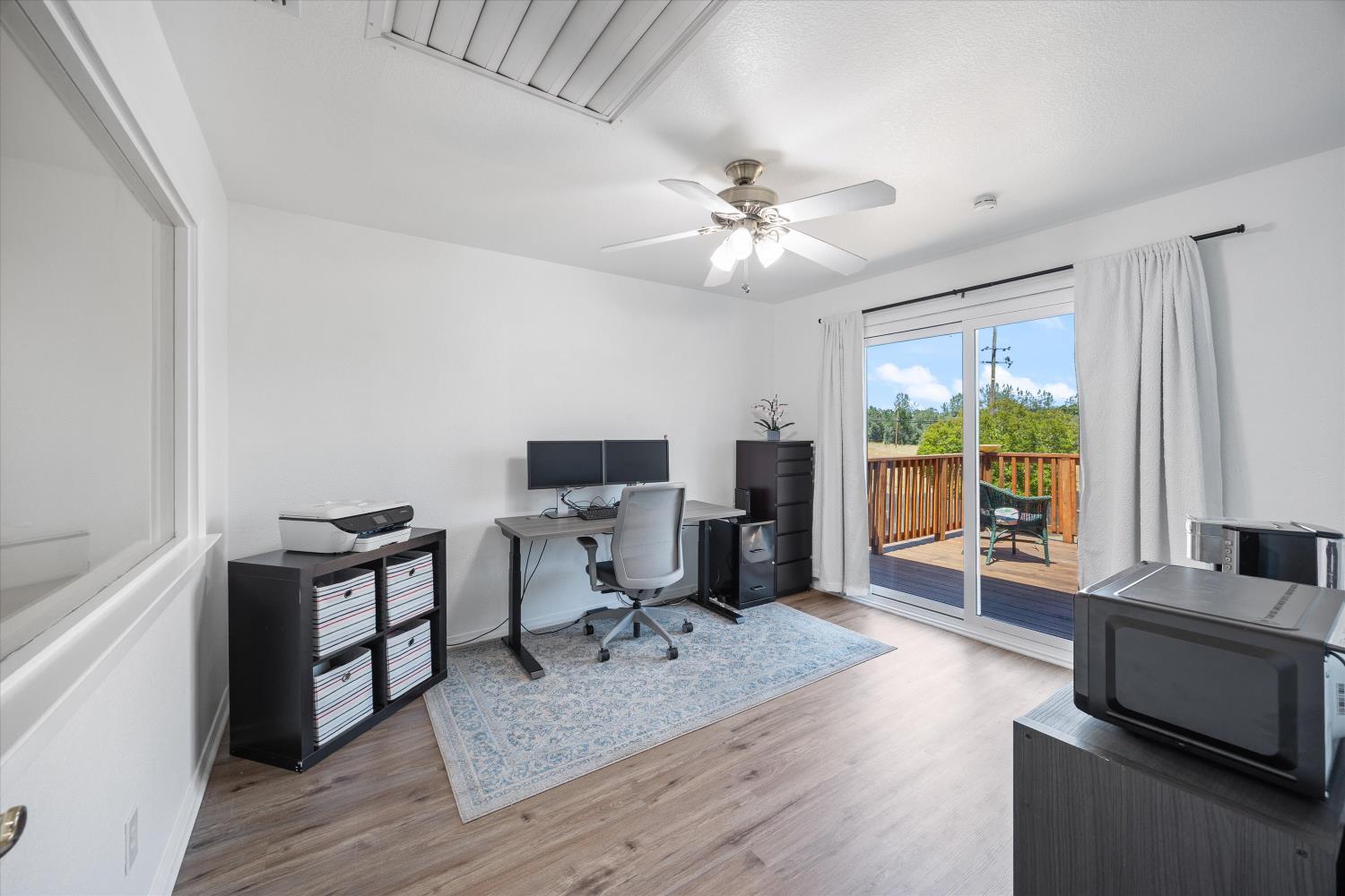 Detail Gallery Image 16 of 42 For 3557 Silver Ranch Ave, Loomis,  CA 95650 - 3 Beds | 2 Baths