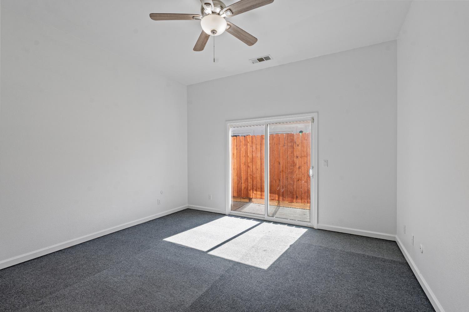 Detail Gallery Image 19 of 42 For 1319 Ronald Ave, Modesto,  CA 95350 - 3 Beds | 2 Baths