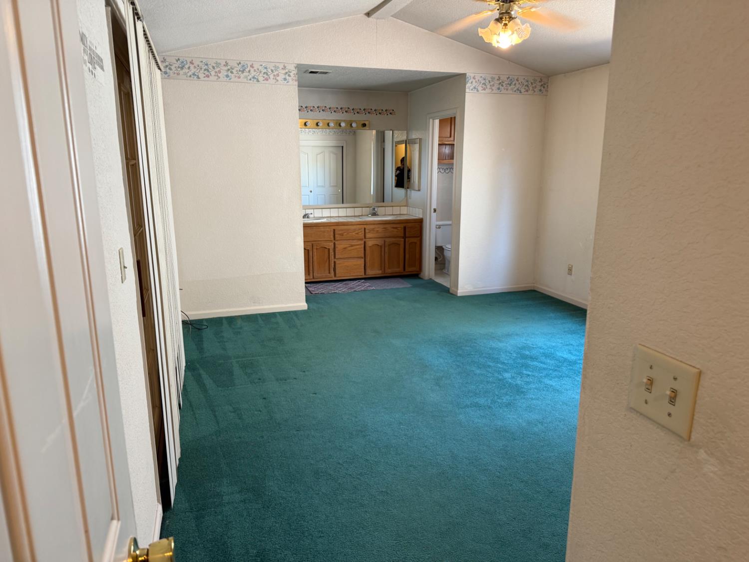 Detail Gallery Image 16 of 27 For 405 San Andreas Ct, Modesto,  CA 95354 - 3 Beds | 2 Baths