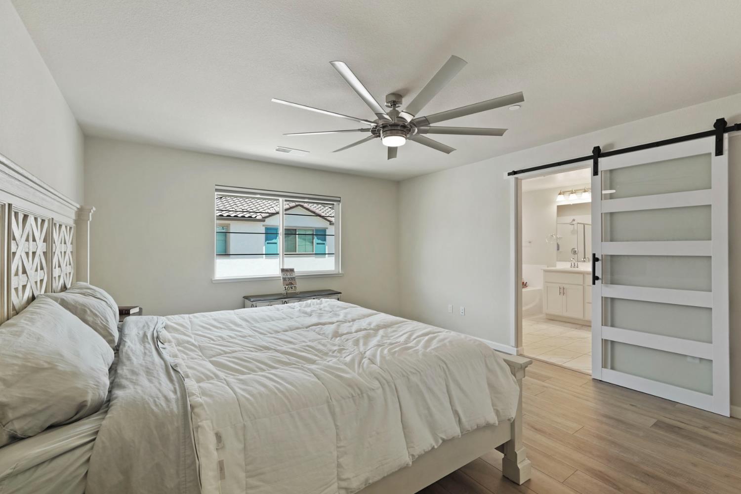Detail Gallery Image 26 of 35 For 1517 Luminous St, Modesto,  CA 95356 - 4 Beds | 2/1 Baths