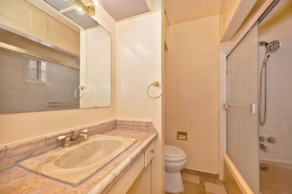 Detail Gallery Image 16 of 21 For 5433 Edgerly Way, Carmichael,  CA 95608 - 3 Beds | 2 Baths