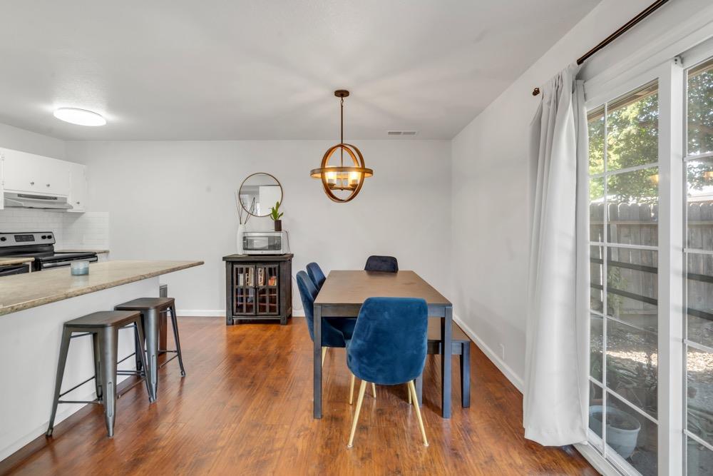 Detail Gallery Image 12 of 36 For 18 Cattail Ct, Sacramento,  CA 95833 - 3 Beds | 2 Baths