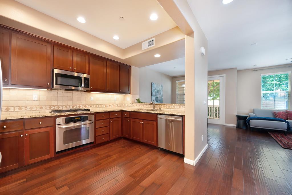 Detail Gallery Image 25 of 48 For 968 Greger St #91,  Oakdale,  CA 95361 - 3 Beds | 2/1 Baths