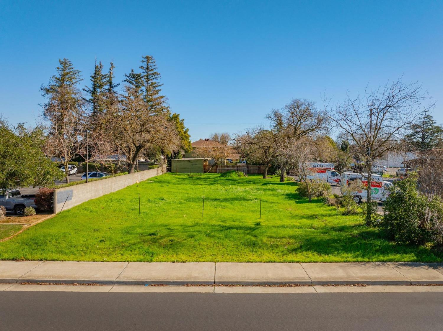 Detail Gallery Image 20 of 20 For 8869 Williamson Dr, Elk Grove,  CA 95624 - – Beds | – Baths