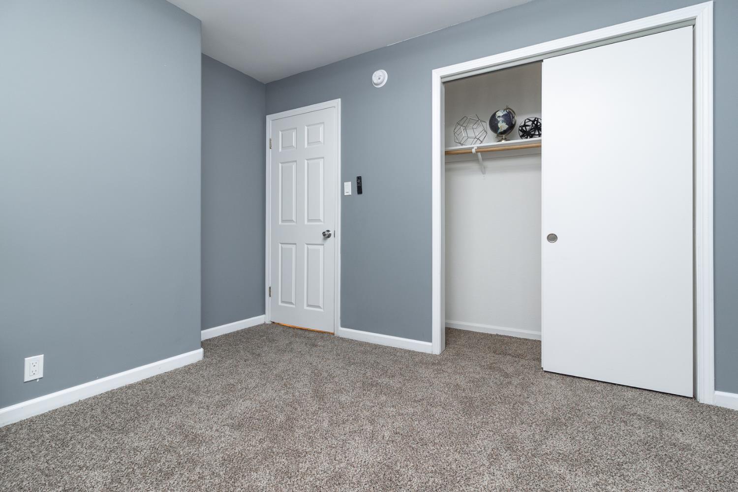 Detail Gallery Image 16 of 26 For 1905 Evergreen Ave, Modesto,  CA 95350 - 3 Beds | 2 Baths