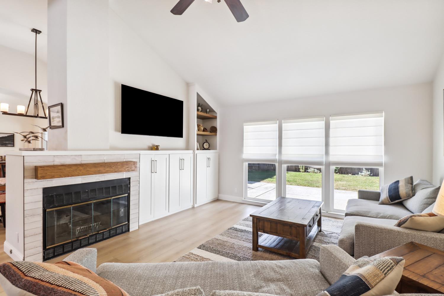 Detail Gallery Image 7 of 32 For 112 Orchard Ln, Winters,  CA 95694 - 4 Beds | 2 Baths