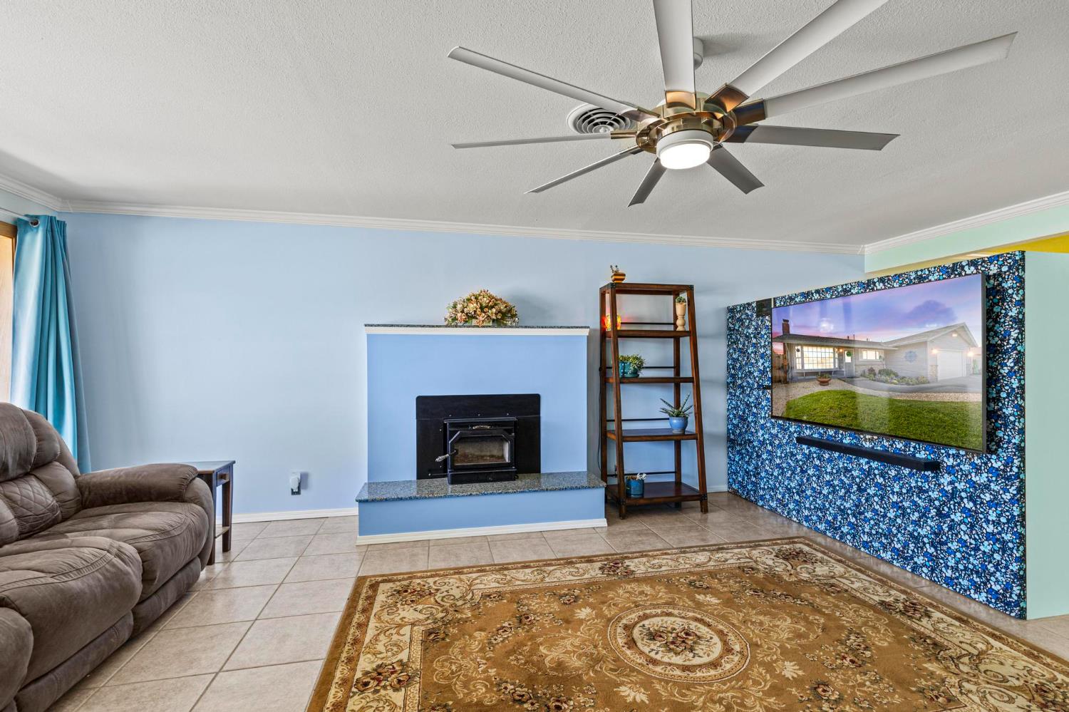 Detail Gallery Image 20 of 53 For 1957 Pinewood Way, Marysville,  CA 95901 - 3 Beds | 2 Baths