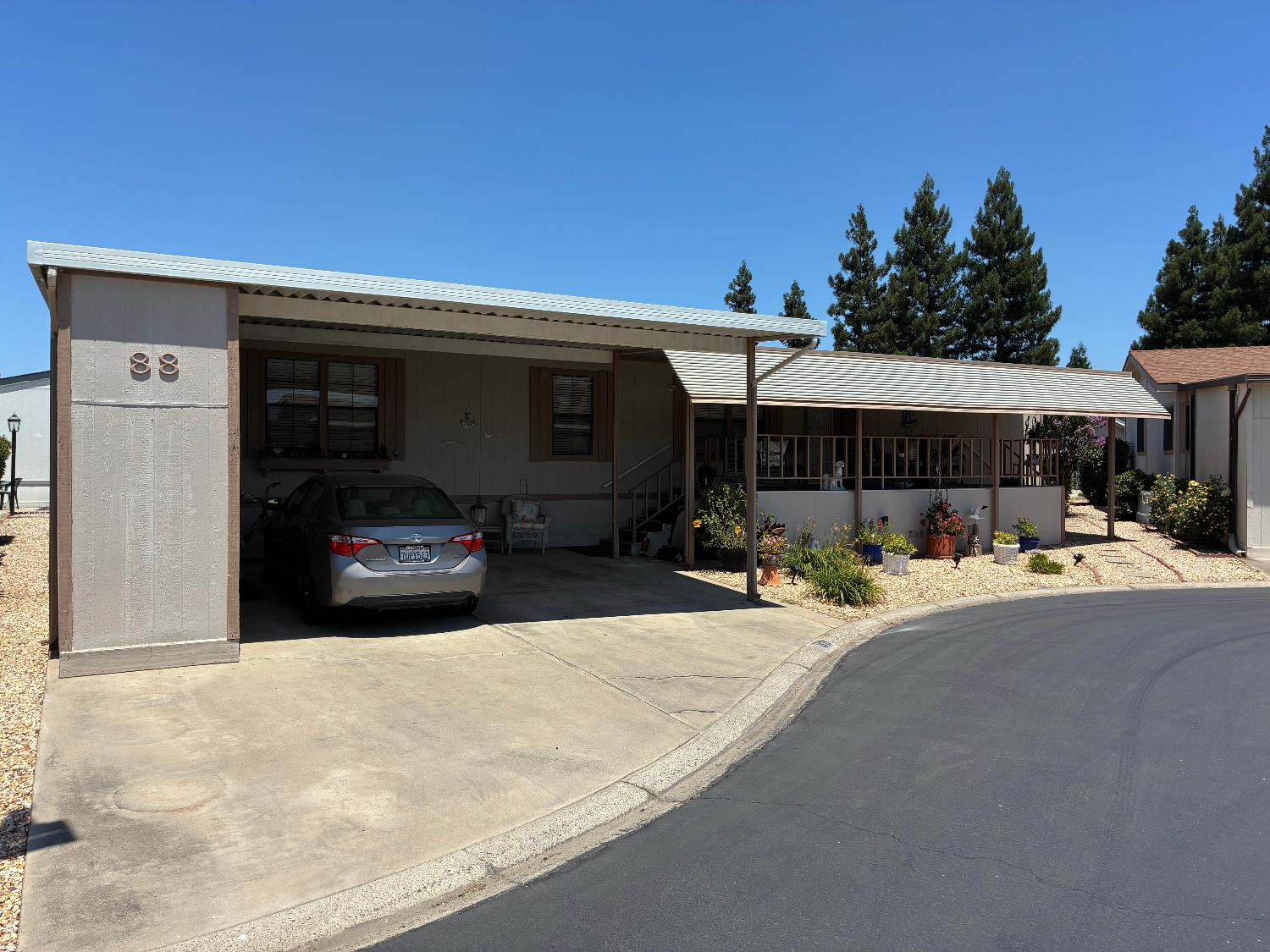 Detail Gallery Image 4 of 22 For 1500 Held Dr, Modesto,  CA 95355 - 3 Beds | 2 Baths