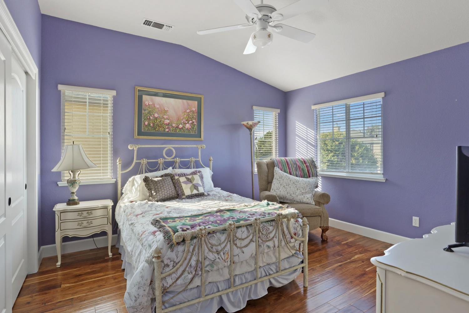 Detail Gallery Image 34 of 59 For 494 Summerton Ln, Turlock,  CA 95382 - 4 Beds | 2/1 Baths