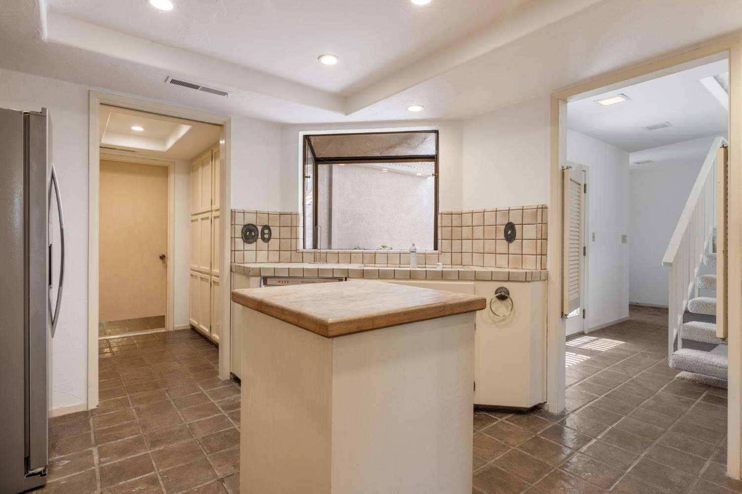 Detail Gallery Image 13 of 39 For 1347 Paseo Redondo Dr, Merced,  CA 95348 - 2 Beds | 2/1 Baths