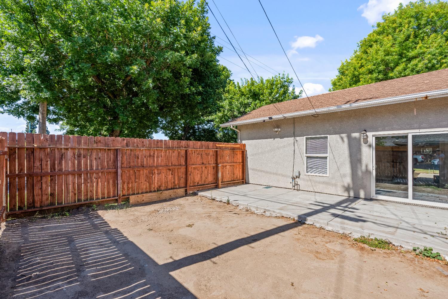 Detail Gallery Image 32 of 42 For 1319 Ronald Ave, Modesto,  CA 95350 - 3 Beds | 2 Baths