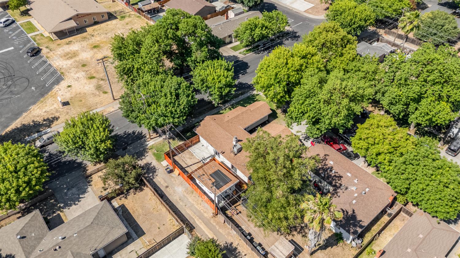 Detail Gallery Image 40 of 42 For 1319 Ronald Ave, Modesto,  CA 95350 - 3 Beds | 2 Baths