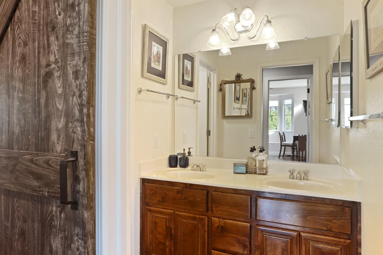 Detail Gallery Image 33 of 59 For 494 Summerton Ln, Turlock,  CA 95382 - 4 Beds | 2/1 Baths