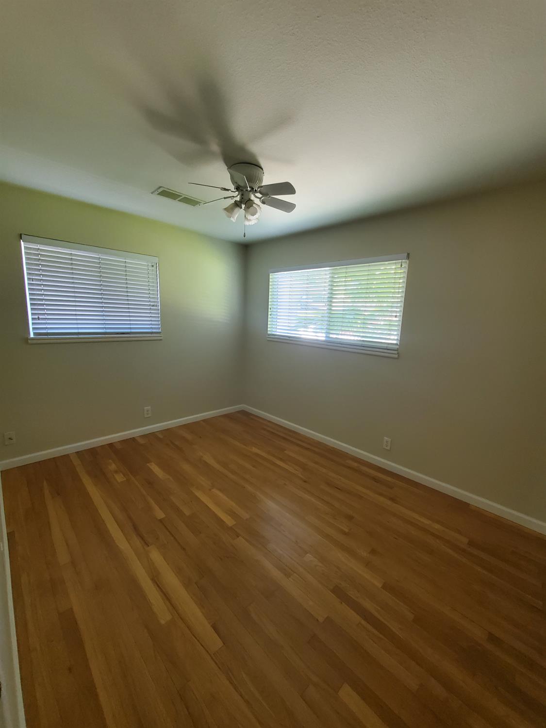 Detail Gallery Image 20 of 28 For 1326 Cypress Ave, Modesto,  CA 95350 - 3 Beds | 2 Baths