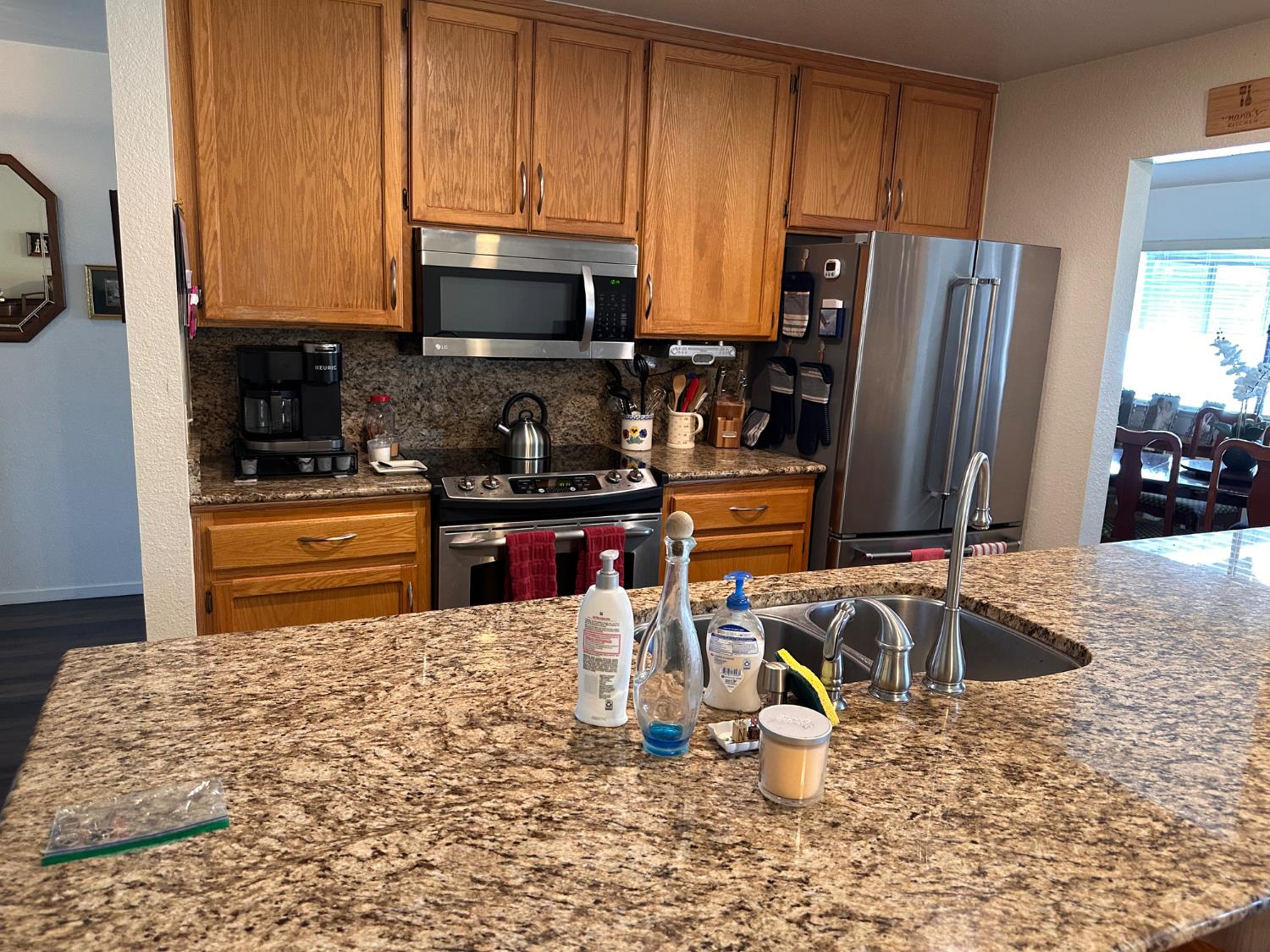 Detail Gallery Image 4 of 30 For 2675 Wheatfield St, Stockton,  CA 95209 - 4 Beds | 2 Baths