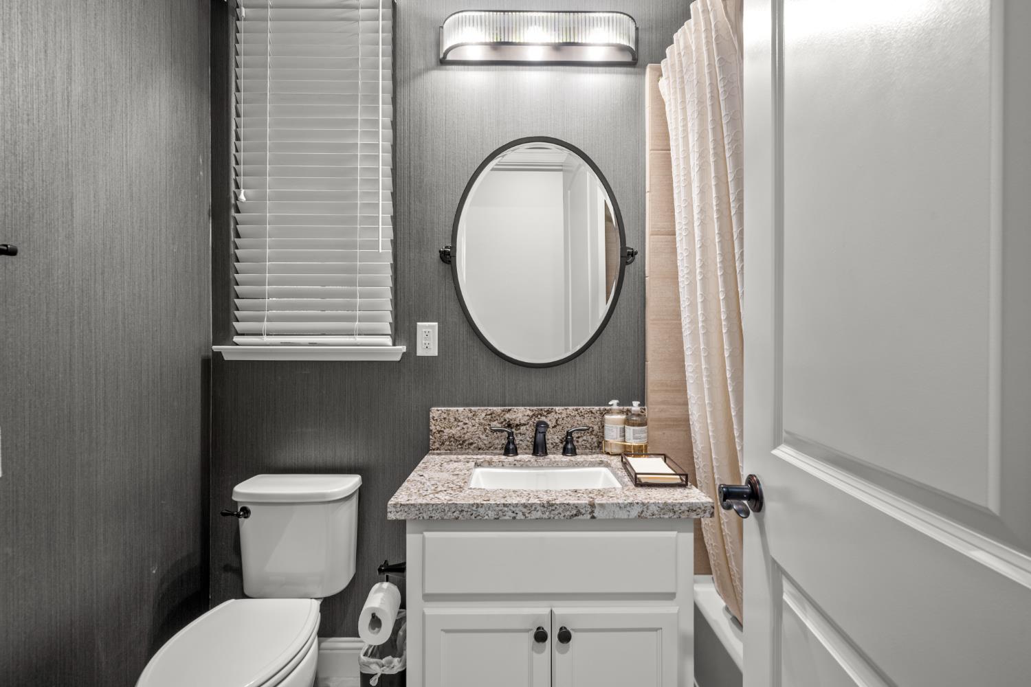 Detail Gallery Image 29 of 60 For 2901 Quicksilver Ct, Rocklin,  CA 95677 - 4 Beds | 3 Baths