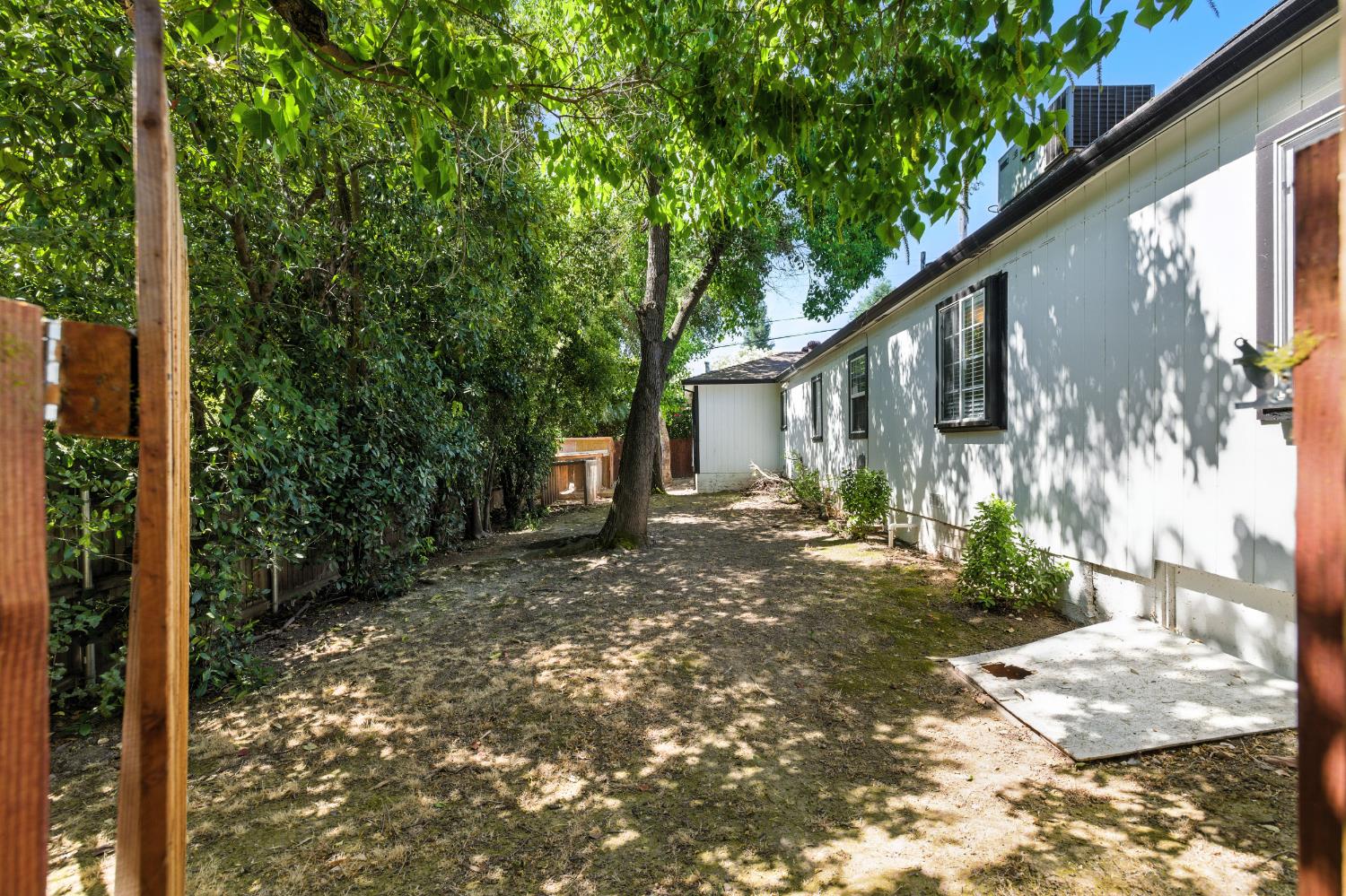 Detail Gallery Image 30 of 39 For 5302 Illinois Ave, Fair Oaks,  CA 95628 - 3 Beds | 2 Baths