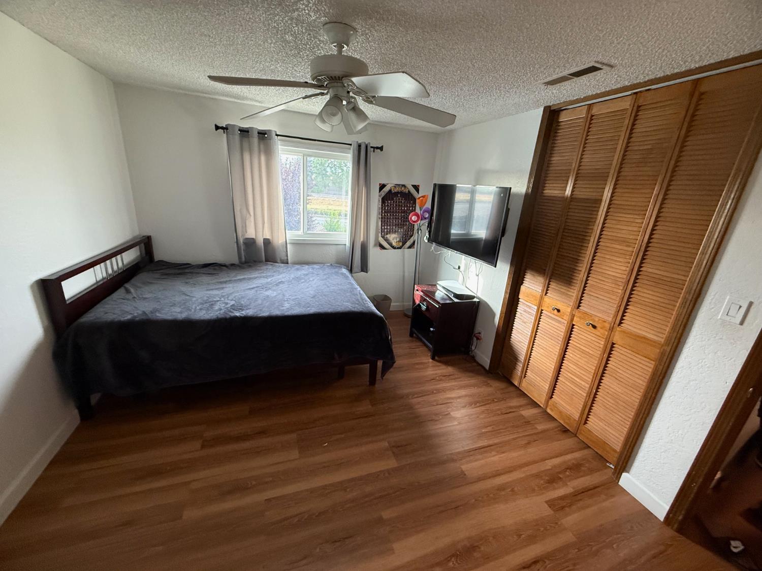 Detail Gallery Image 25 of 43 For 9853 Sleepy Hollow Ct, Stockton,  CA 95209 - 4 Beds | 2/1 Baths