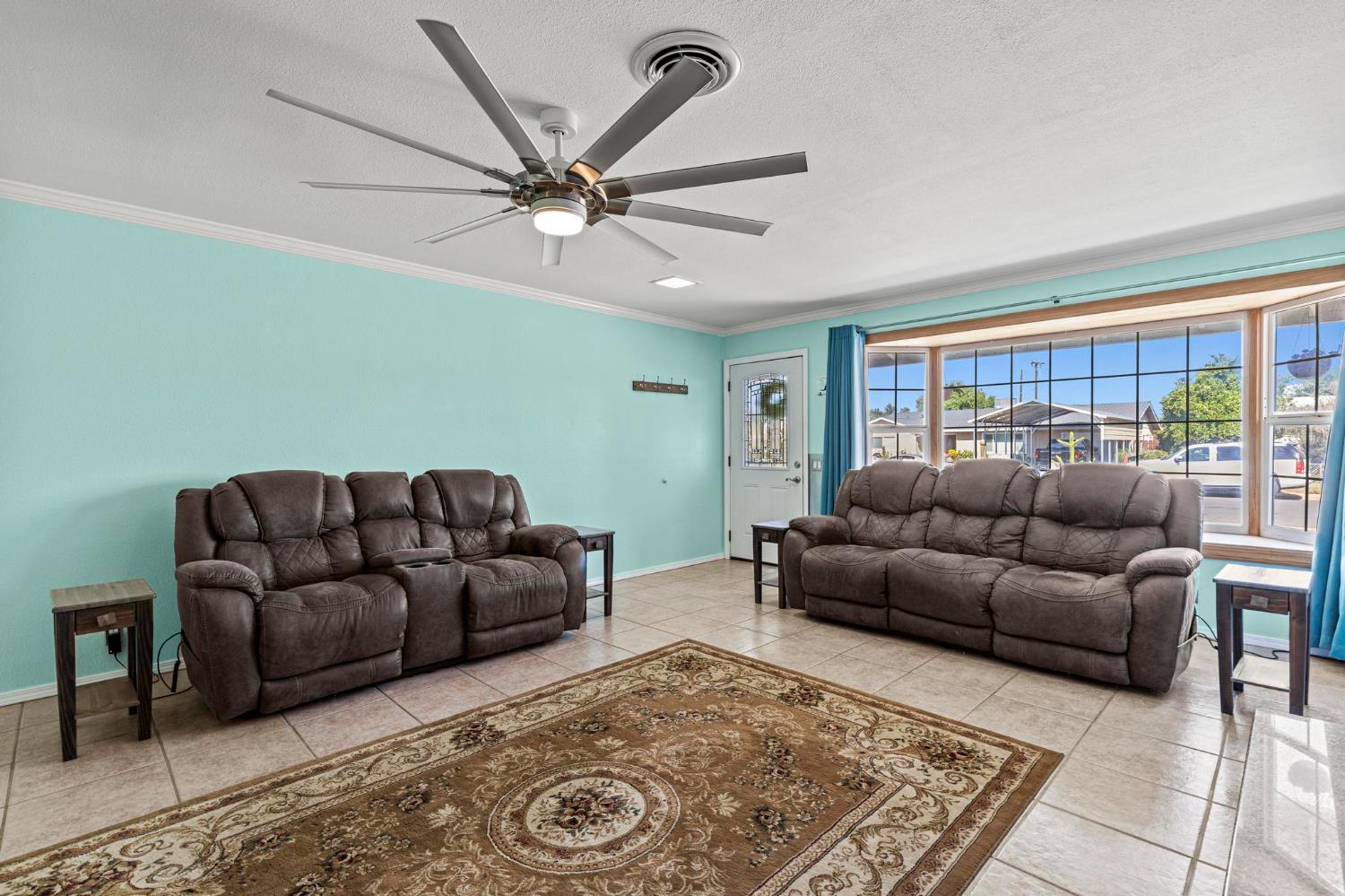 Detail Gallery Image 23 of 53 For 1957 Pinewood Way, Marysville,  CA 95901 - 3 Beds | 2 Baths
