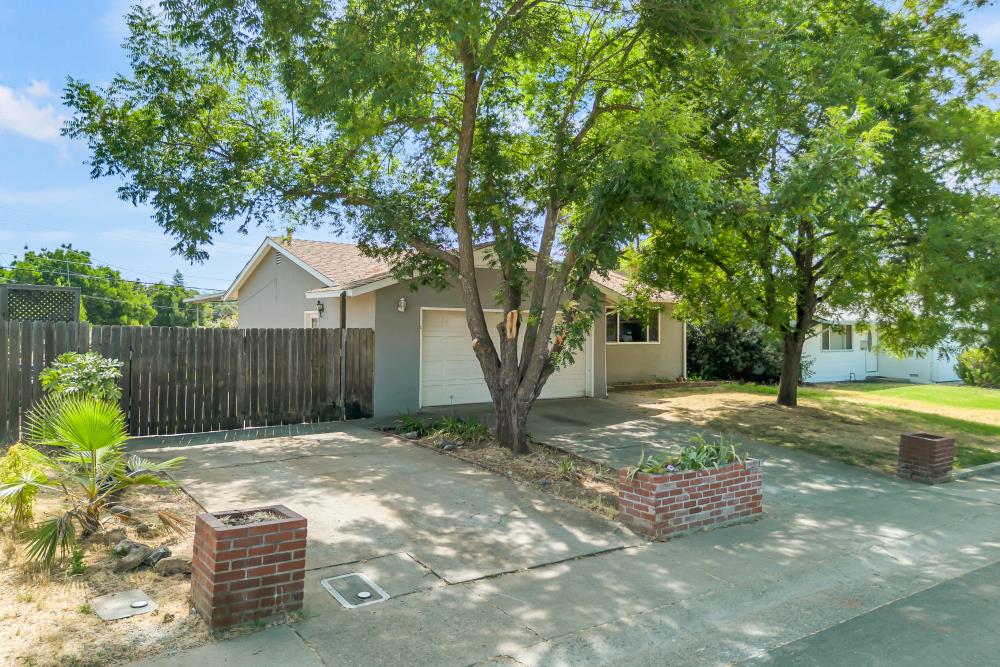 Detail Gallery Image 36 of 41 For 5548 Beauregard Way, Orangevale,  CA 95662 - 3 Beds | 2 Baths