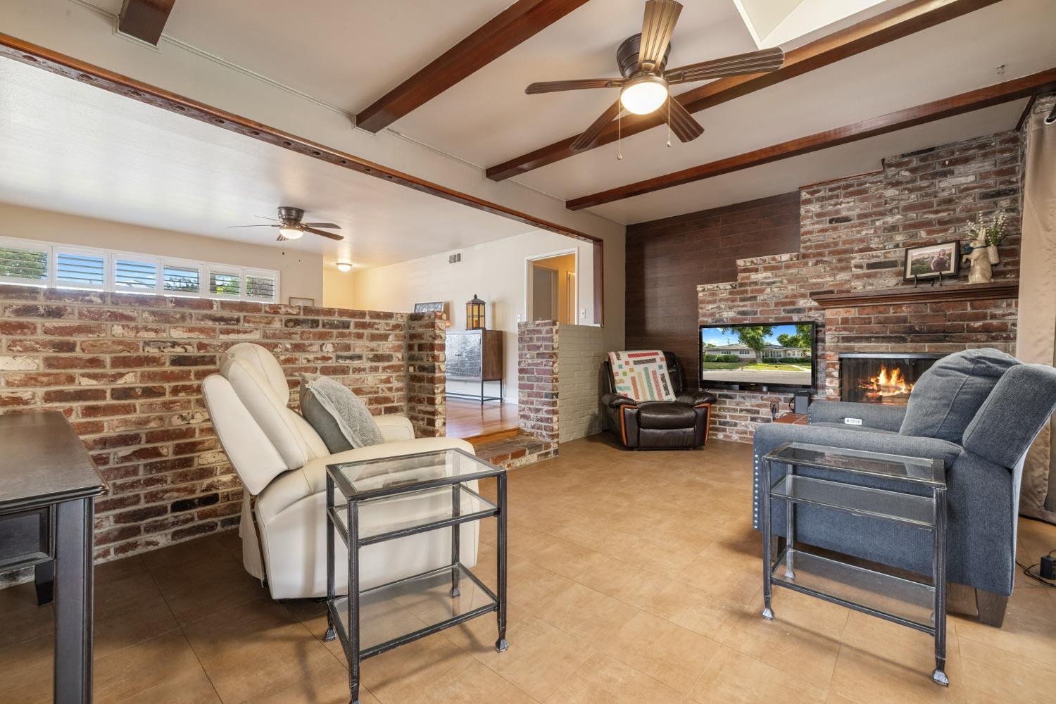 Detail Gallery Image 21 of 43 For 1321 Cypress Ave, Modesto,  CA 95350 - 3 Beds | 2/1 Baths