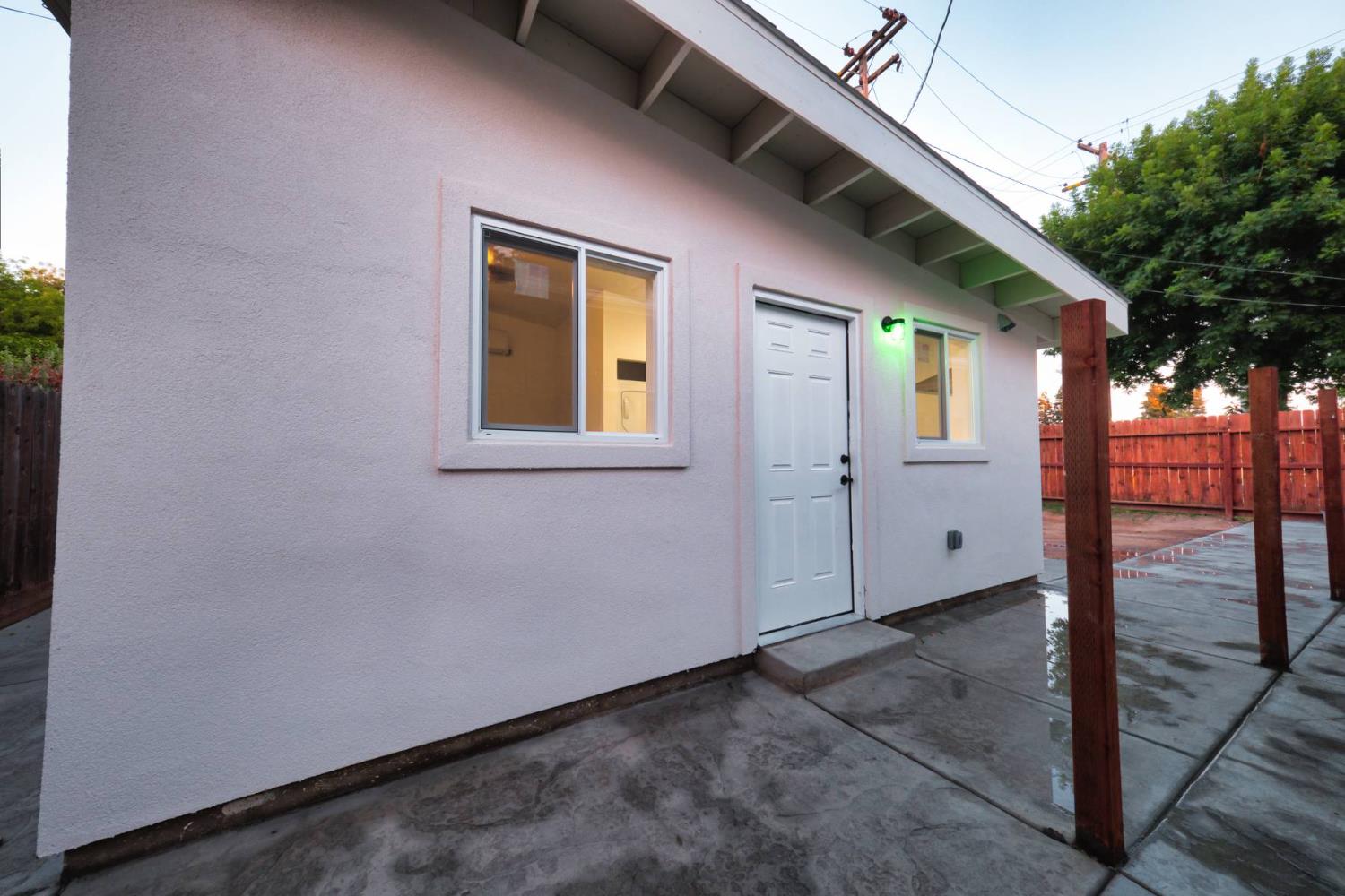 Detail Gallery Image 28 of 42 For 1319 Ronald Ave, Modesto,  CA 95350 - 3 Beds | 2 Baths