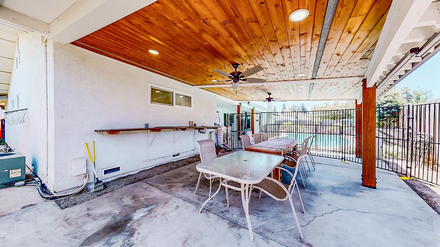 Detail Gallery Image 32 of 45 For 1781 Smith Dr, Turlock,  CA 95382 - 3 Beds | 2/1 Baths