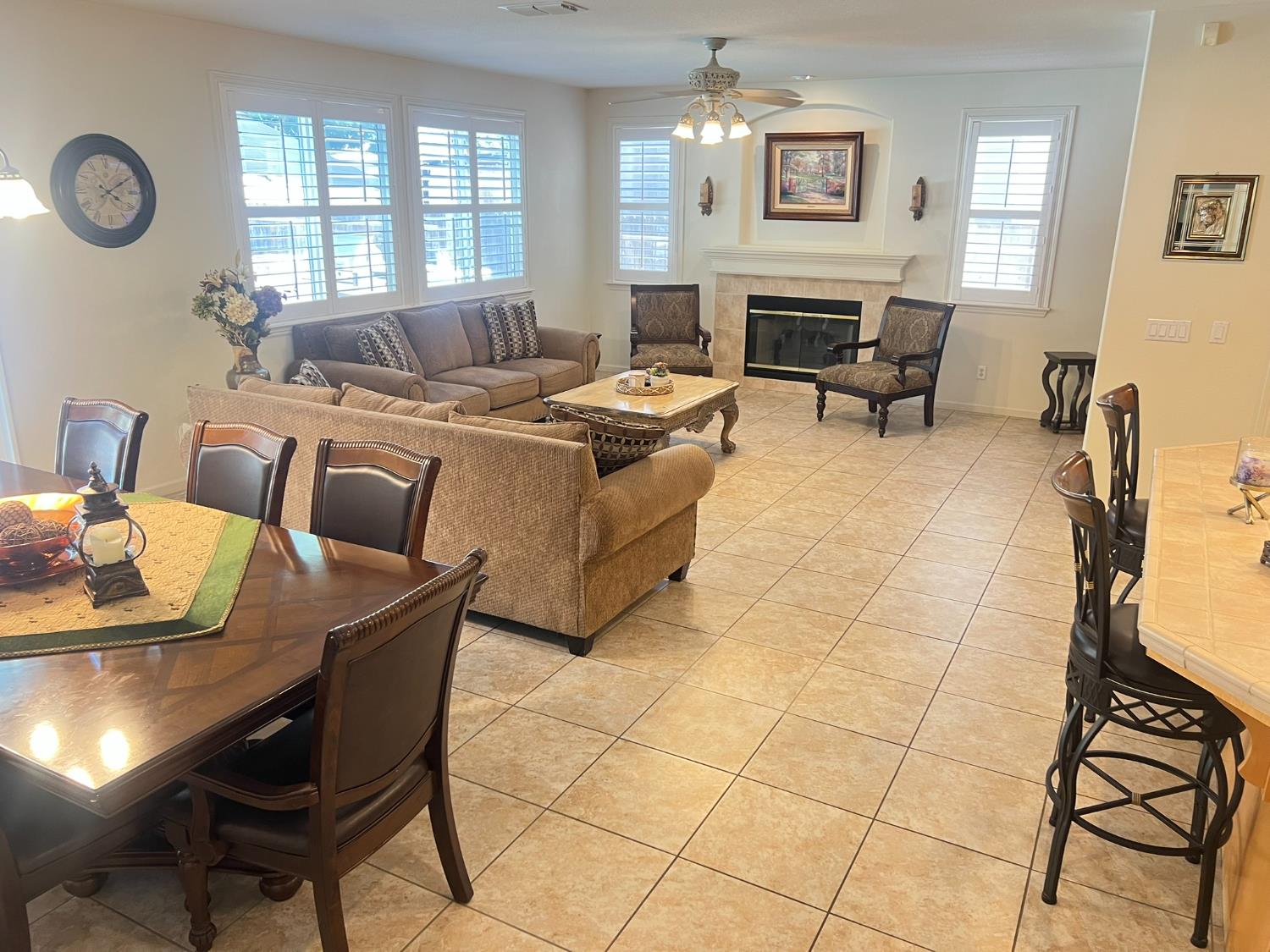 Detail Gallery Image 9 of 45 For 4216 Blake, Modesto,  CA 95356 - 4 Beds | 3 Baths